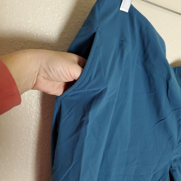 NWT Mountain Hardwear Nylon Blend Gorpcore Outdoor Hiking Pants Plus Sz 3X - Picture 3 of 10